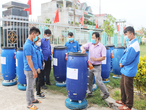 Phú Yên: Biến rác thải thành phân hữu cơ sinh học