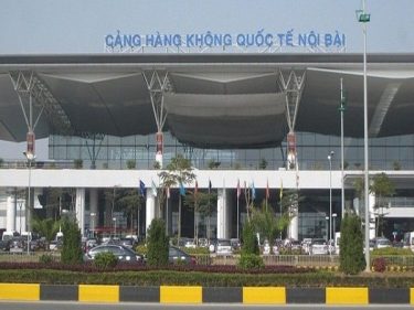 Sân bay Nội Bài trang bị 1000 thùng rác bảo vệ môi trường và cảnh quan